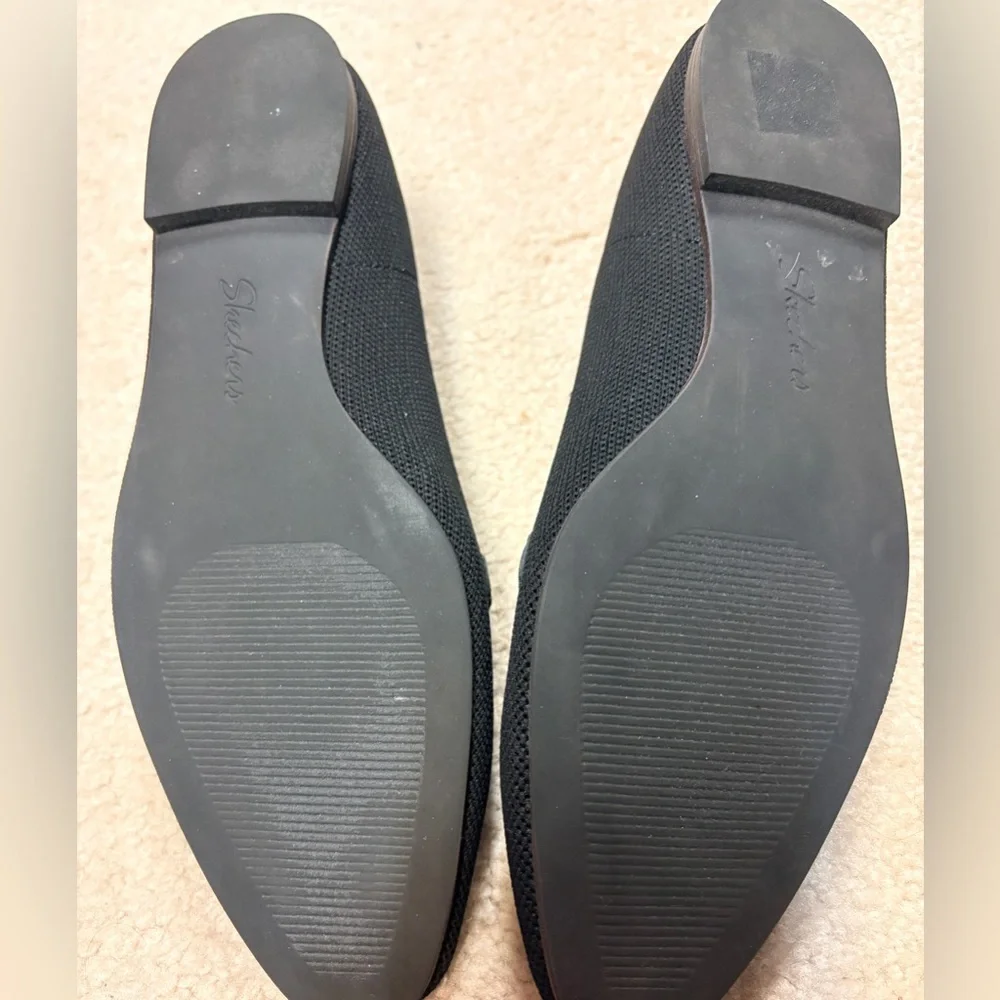 Skechers Black Loafers with Gold Accent - Picture 3 of 8